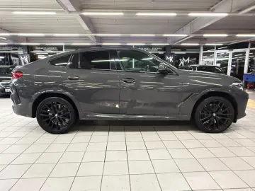 BMW X6 M50 i M-PAKET AUT KAM PANO SHEFT