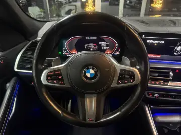 BMW X6 M50 i M-PAKET AUT KAM PANO SHEFT