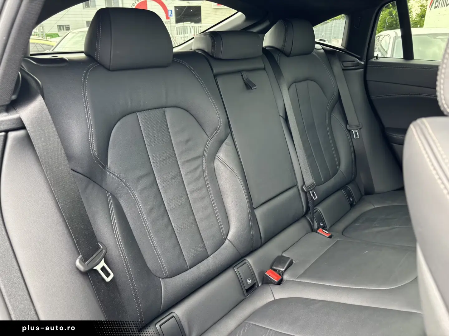 BMW X6 xDrive40d M Sport Pachet HUD