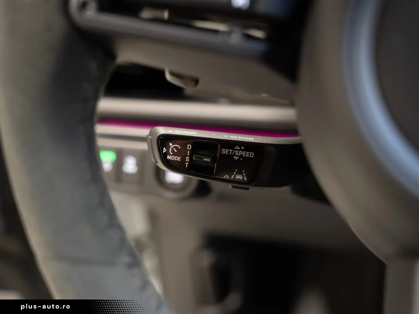 Porsche Panamera 4 InnoDrive Beifahrerdisplay 4-Zonen-Klima