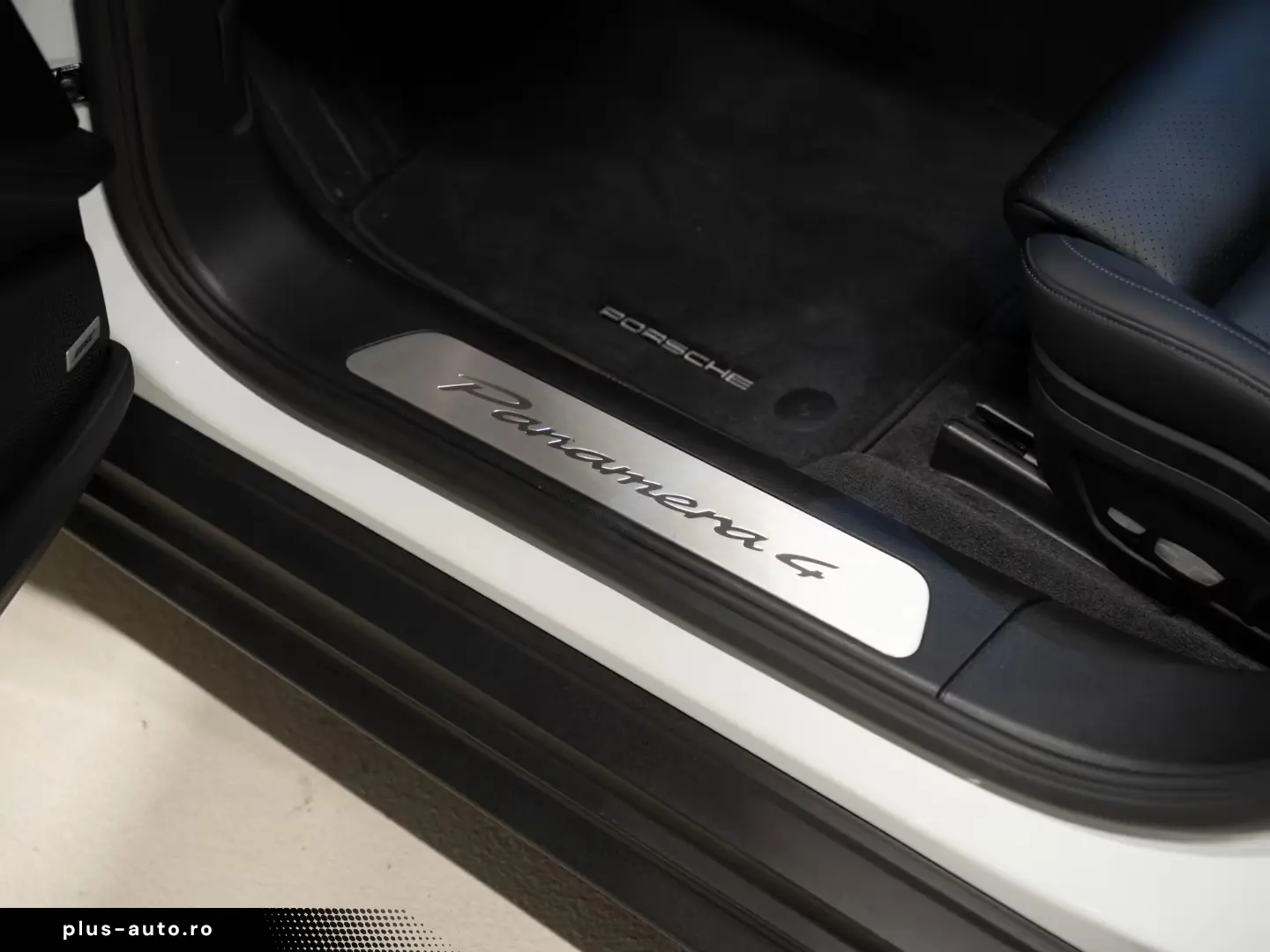 Porsche Panamera 4 InnoDrive Beifahrerdisplay 4-Zonen-Klima