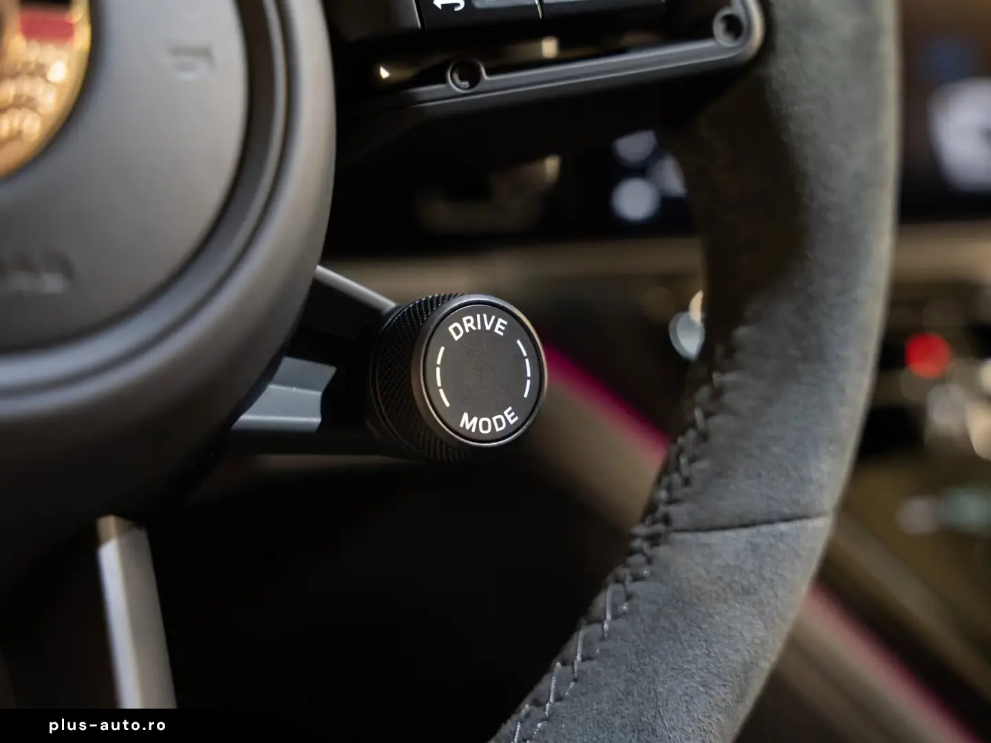 Porsche Panamera 4 InnoDrive Beifahrerdisplay 4-Zonen-Klima