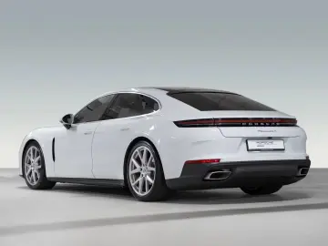 Porsche Panamera 4 InnoDrive Beifahrerdisplay 4-Zonen-Klima