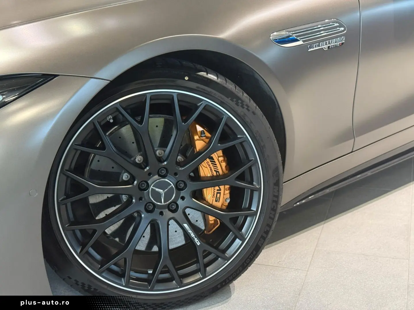 MERCEDES-BENZ SL 55 AMG  Magno Keramik Carbon Burmester