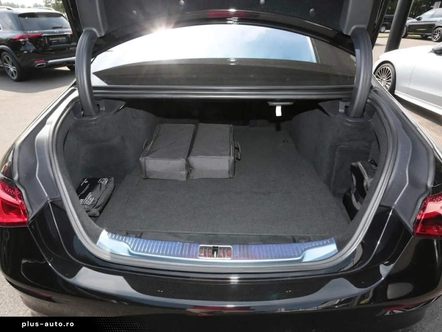 MERCEDES-BENZ S 450 e Limousine lang AMG Night Panorama 360