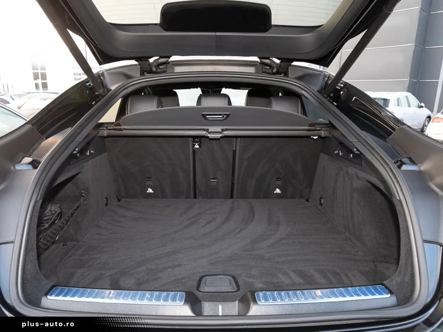 MERCEDES-BENZ GLC 200 4MATIC Coupé LED Navi SHZ Stan&hellip;