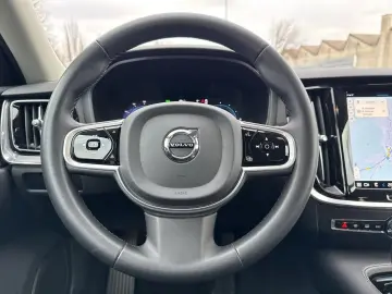 Volvo S60 Plus Dark Recharge Plug-In Hybrid AWD