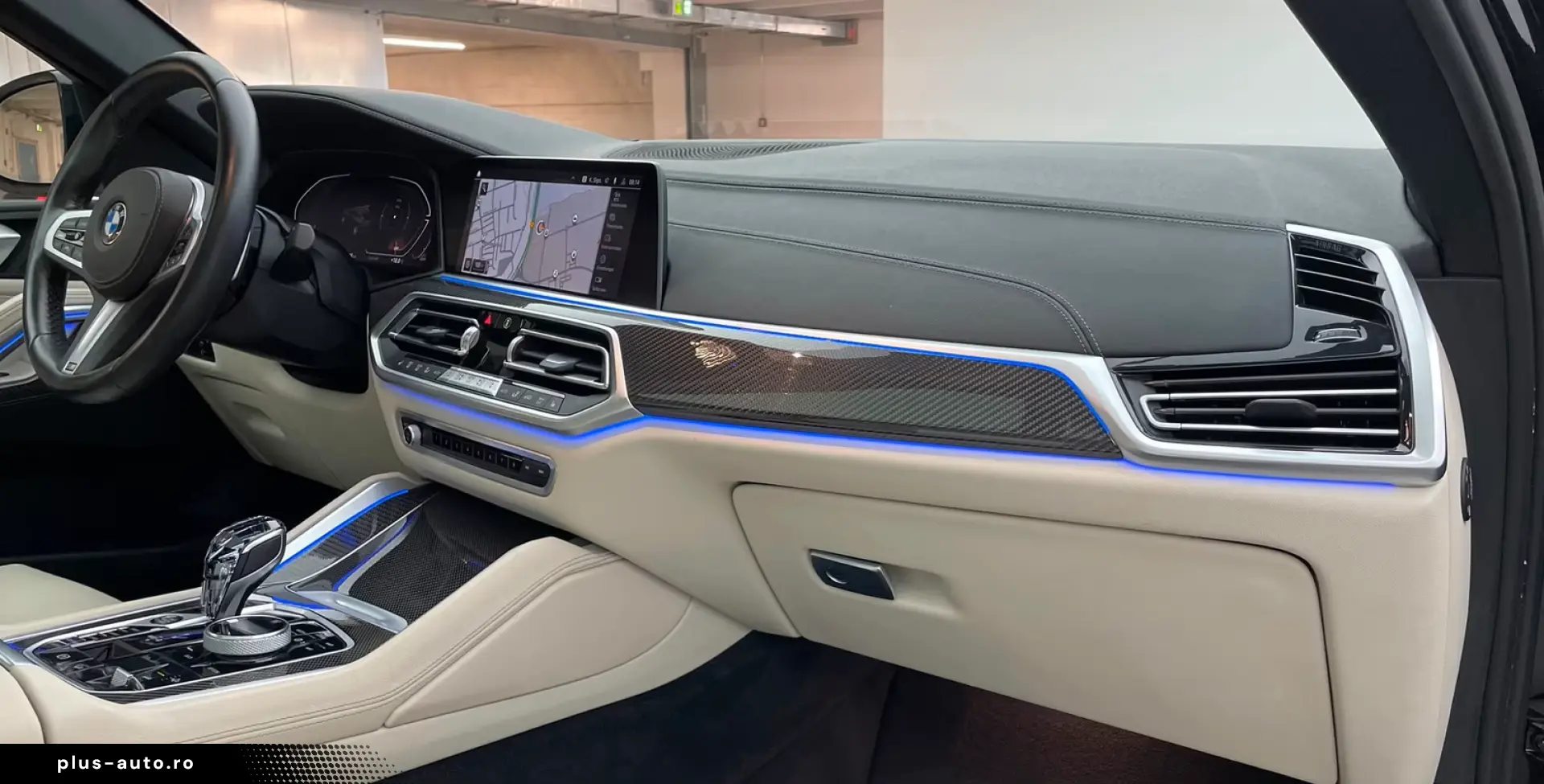 BMW X6 xDrive40d A M-Sport  SkyLou