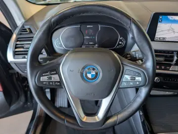 BMW X3 xDrive30e AT Aut. Klimaaut. AHK Sportsitze