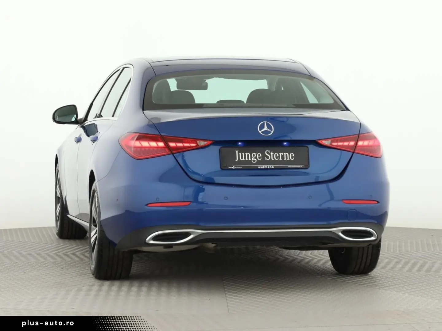 MERCEDES-BENZ C 200  Avantgarde Adv WinterP AHK 360  AR-Navi