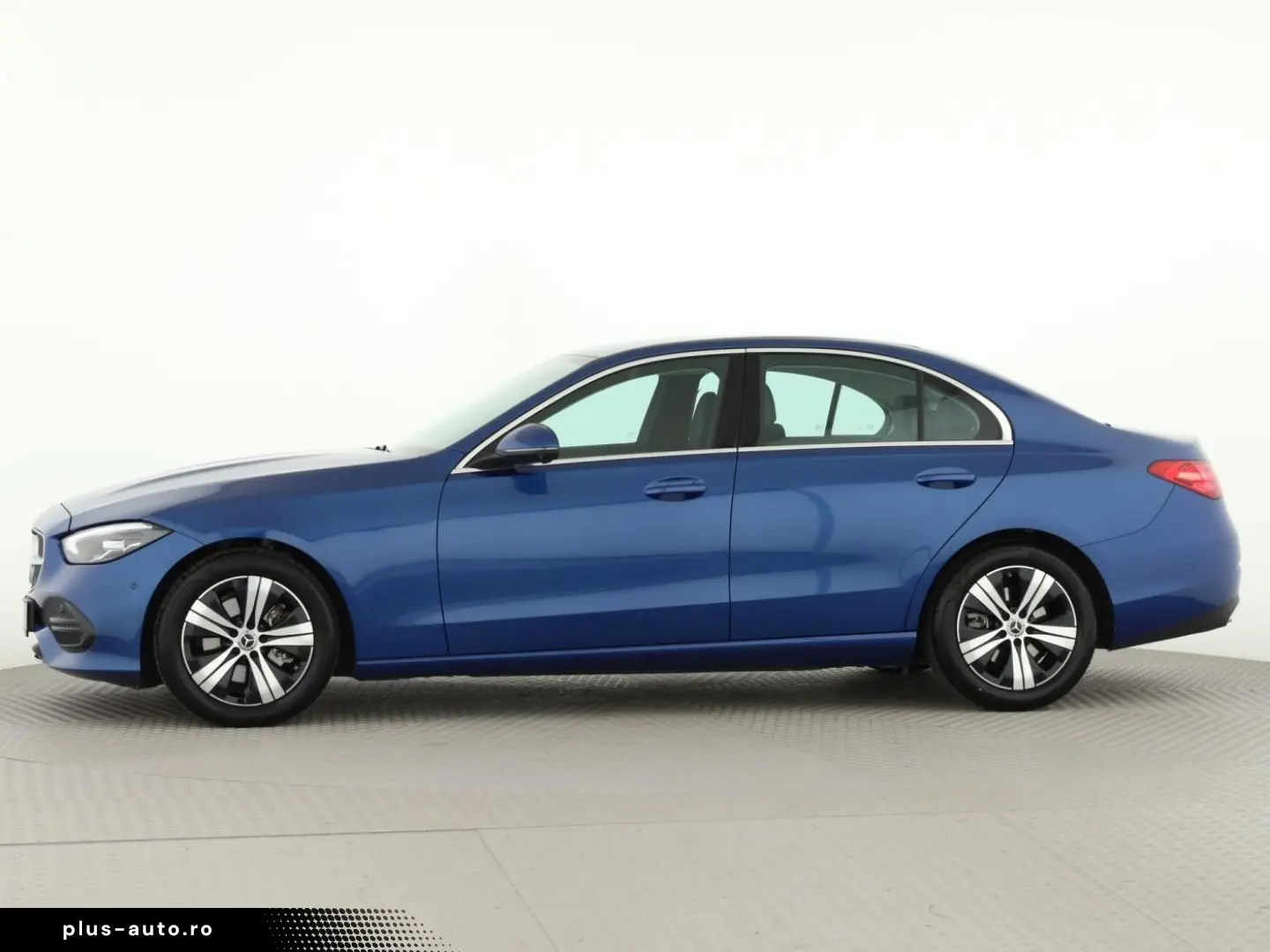 MERCEDES-BENZ C 200  Avantgarde Adv WinterP AHK 360  AR-Navi