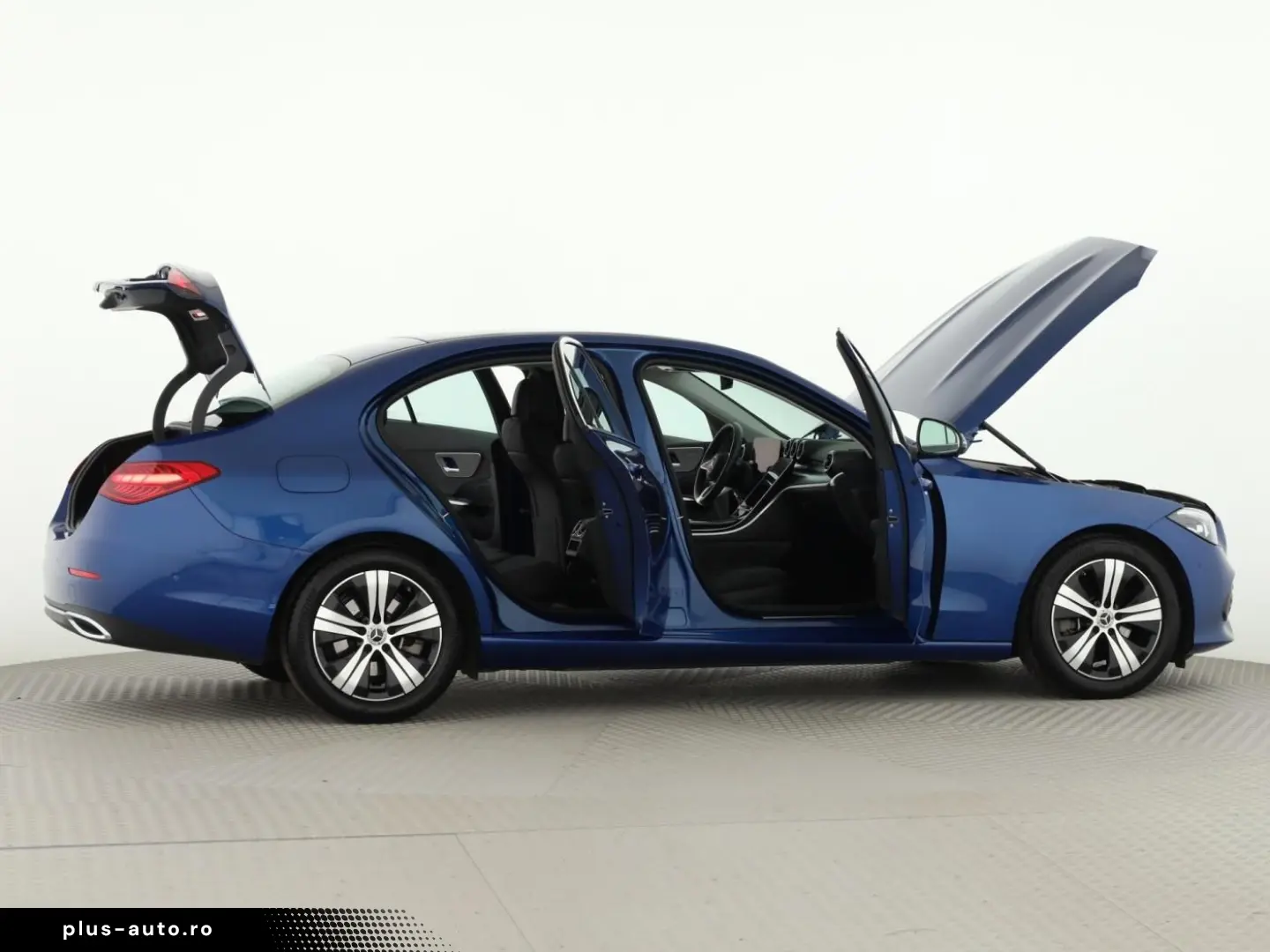 MERCEDES-BENZ C 200  Avantgarde Adv WinterP AHK 360  AR-Navi