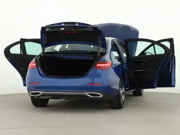 MERCEDES-BENZ C 200  Avantgarde Adv WinterP AHK 360  AR-Navi