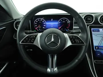 MERCEDES-BENZ C 200  Avantgarde Adv WinterP AHK 360  AR-Navi
