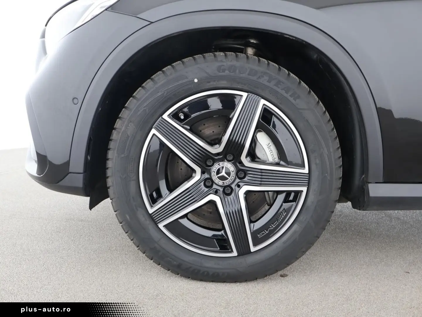 MERCEDES-BENZ GLC 200 4M AMG