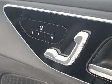 MERCEDES-BENZ GLC 200 4M AMG