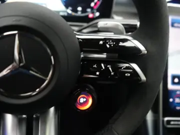 MERCEDES-BENZ C 63 AMG S E Performance Speedshift MC&hellip;