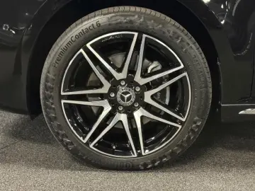 MERCEDES-BENZ V 300 V300d Lang Exclusive 4M