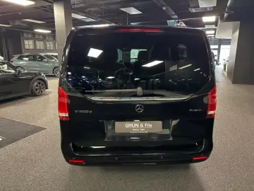 MERCEDES-BENZ V 300 V300d Lang Exclusive 4M