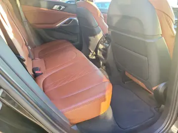 BMW X6 30d M-Paket Laser HUD AHK HiFi