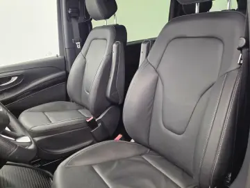 MERCEDES-BENZ V 250d 4MATIC lang Garnaite LED Kamera Leder