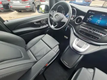 MERCEDES-BENZ V 300 d AMG LINE 4MATIC EXTRALANG AHK