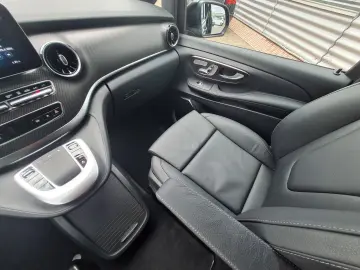 MERCEDES-BENZ V 300 d AMG LINE 4MATIC EXTRALANG AHK