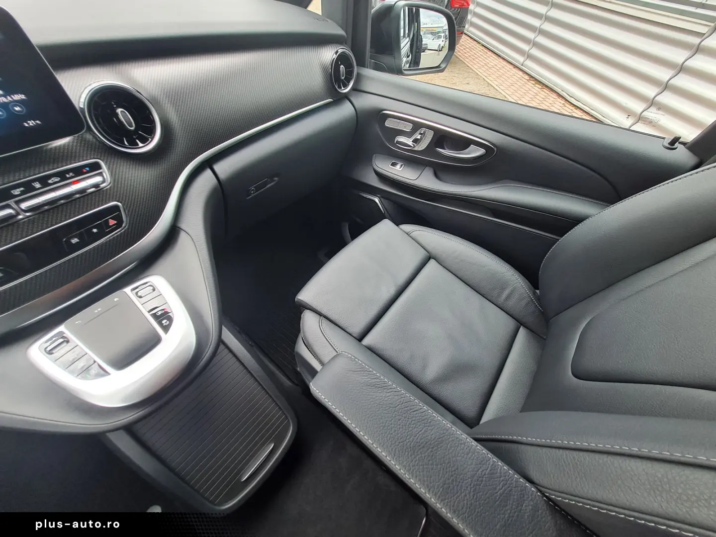 MERCEDES-BENZ V 300 d AMG LINE 4MATIC EXTRALANG AHK