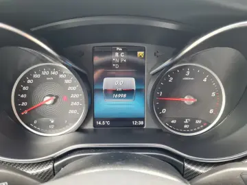 MERCEDES-BENZ V 300 d AMG LINE 4MATIC EXTRALANG AHK