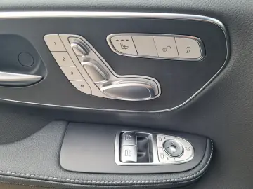 MERCEDES-BENZ V 300 d AMG LINE 4MATIC EXTRALANG AHK