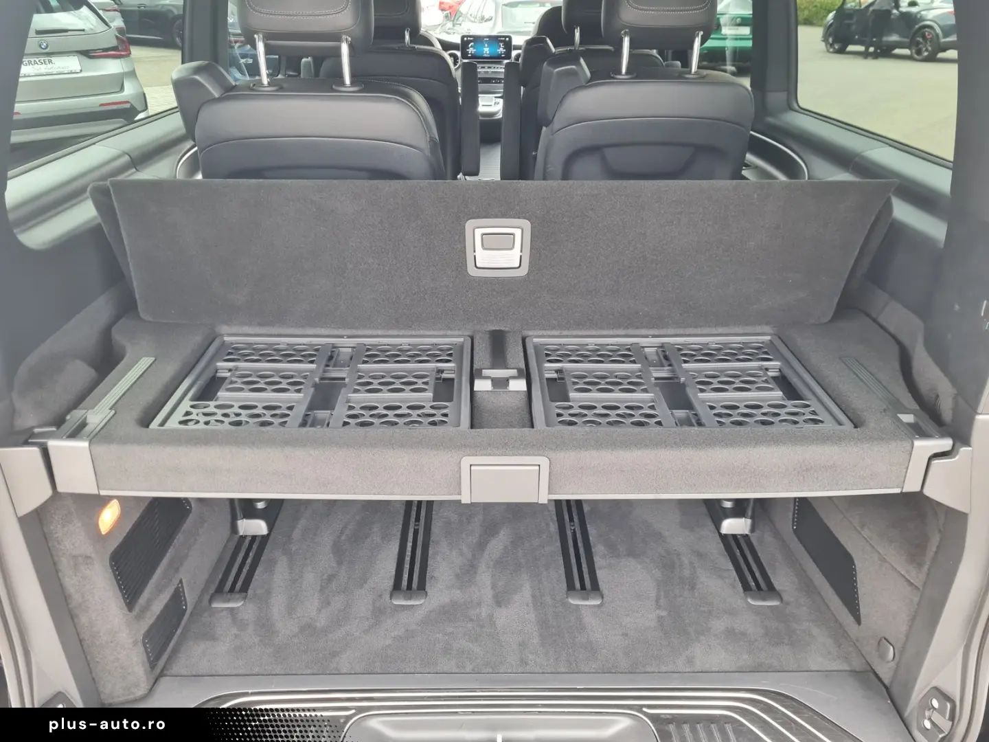 MERCEDES-BENZ V 300 d AMG LINE 4MATIC EXTRALANG AHK