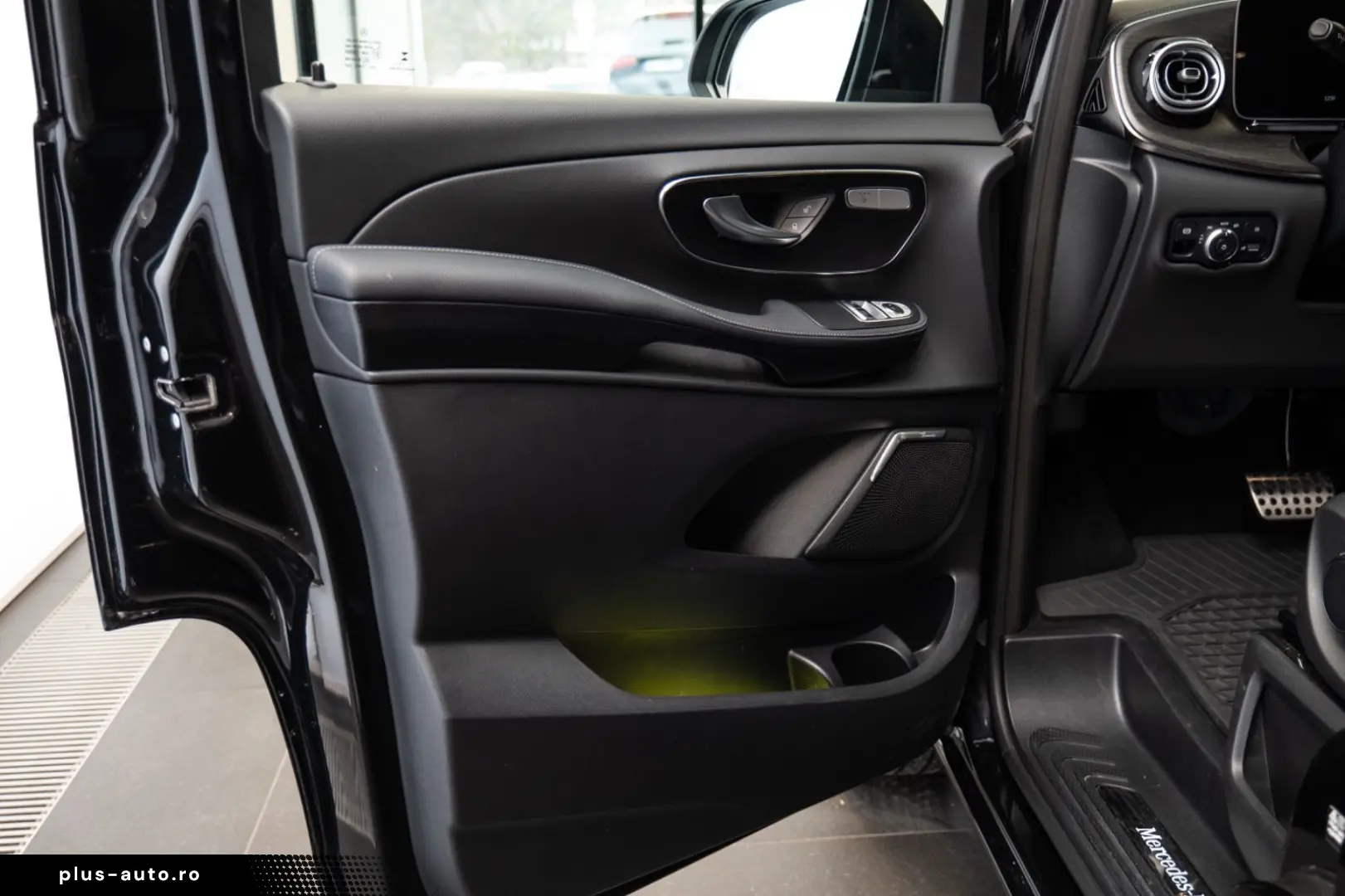 MERCEDES-BENZ V 250d 4MATIC AVANTGARDE extralang 360&hellip;