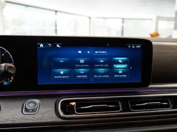 MERCEDES-BENZ V 250d 4MATIC AVANTGARDE extralang 360&hellip;