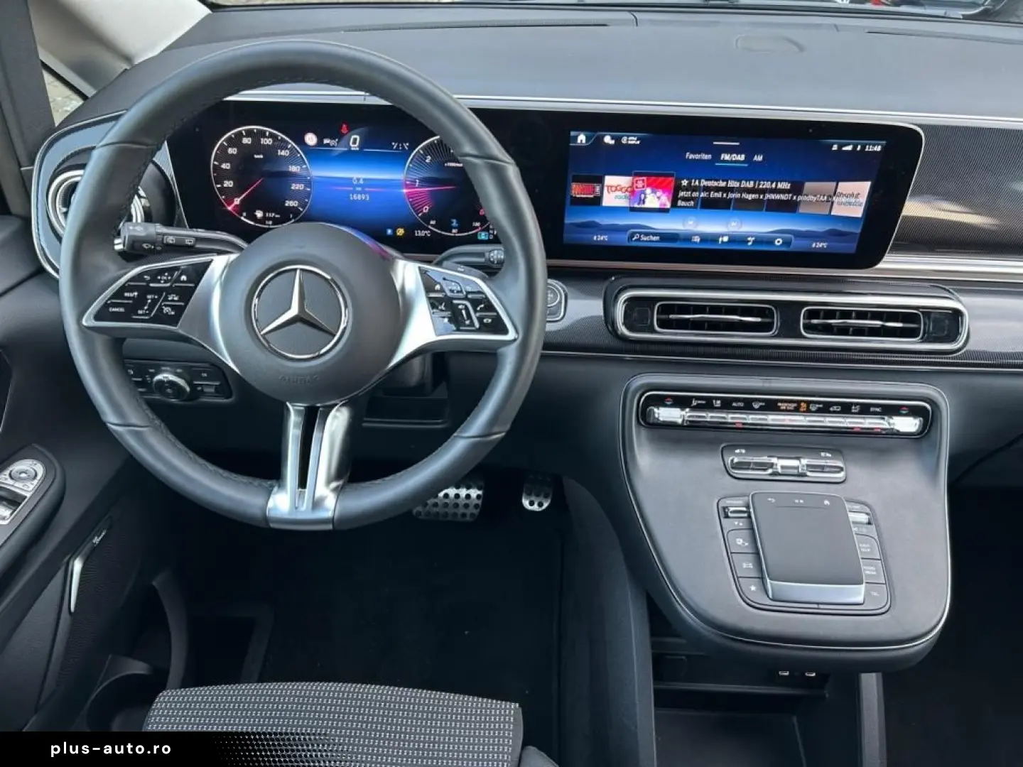 MERCEDES-BENZ V 300 d STYLE Lang 9GT LED AHK DISTR NAVI KAM