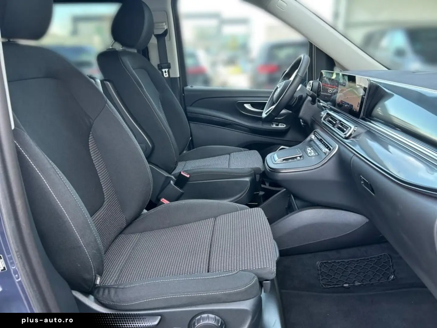 MERCEDES-BENZ V 300 d STYLE Lang 9GT LED AHK DISTR NAVI KAM