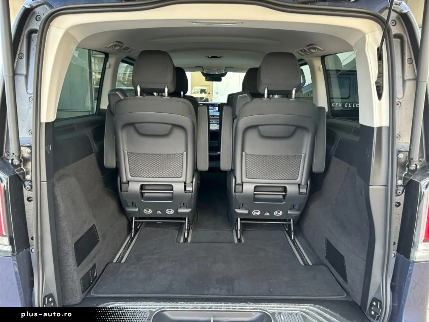 MERCEDES-BENZ V 300 d STYLE Lang 9GT LED AHK DISTR NAVI KAM