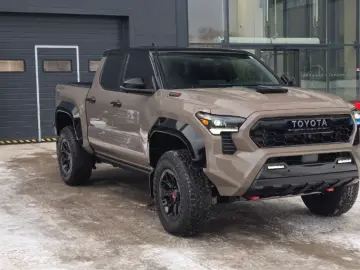Toyota Tacoma TRD PRO HEV 2026