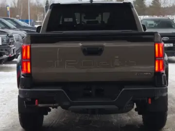 Toyota Tacoma TRD PRO HEV 2026