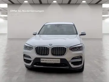 BMW X3 xDrive30e AHK LiveCockpitProf Head-Up Kamera
