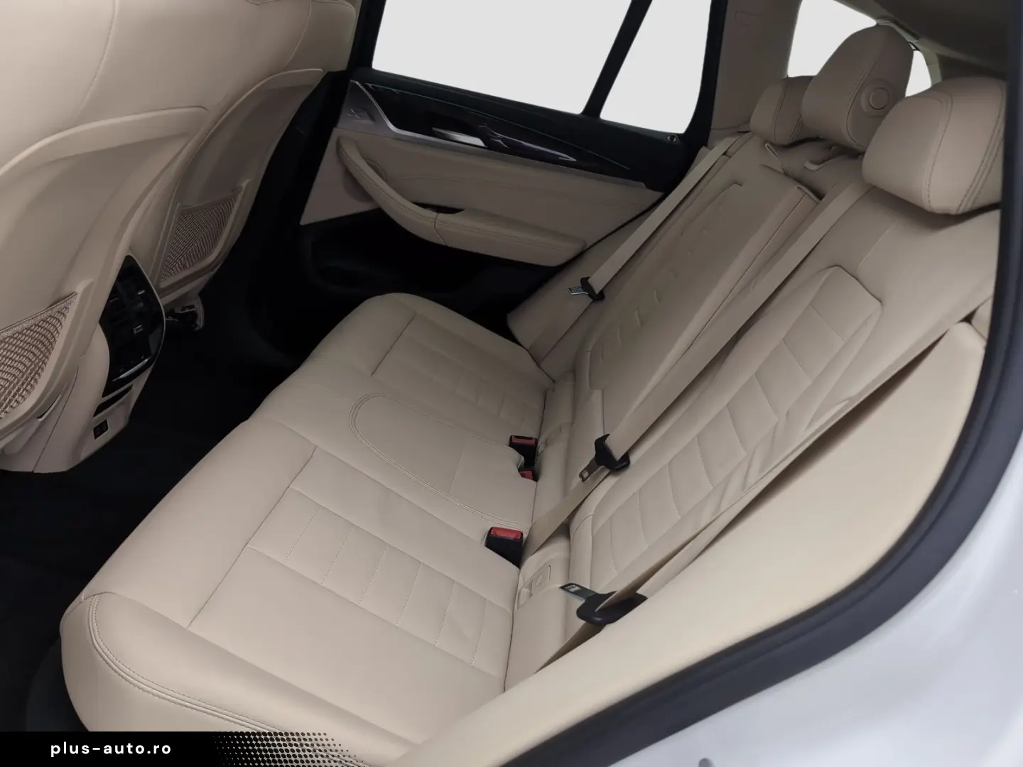 BMW X3 xDrive30e AHK LiveCockpitProf Head-Up Kamera