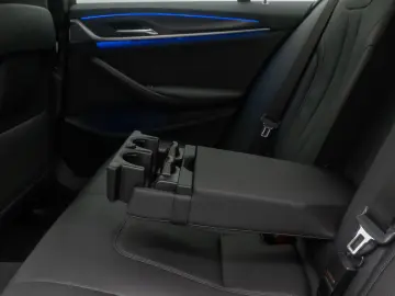 BMW 530d xD M Sport Kamera DAB 4xKlima ACC Alarm 19