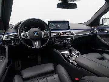 BMW 530d xD M Sport Kamera DAB 4xKlima ACC Alarm 19
