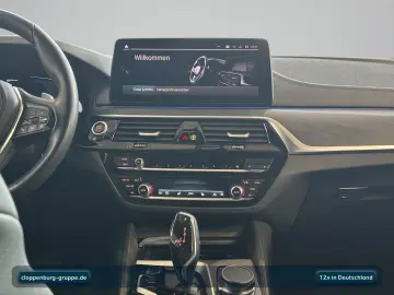 BMW 530e Limousine Luxury Line StKlima Navi SHZ HiFi