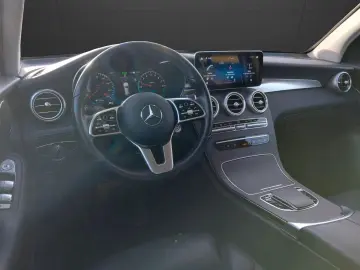 Mercedes-Benz GLC 300 e 4MATIC 9G-TRONIC  Business