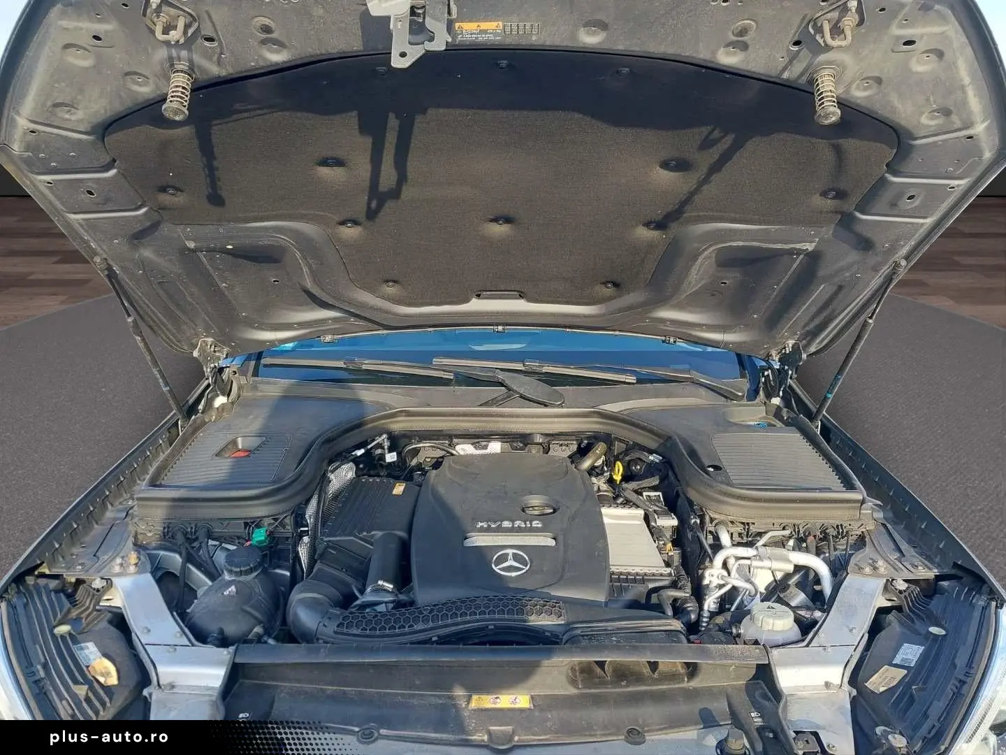 Mercedes-Benz GLC 300 e 4MATIC 9G-TRONIC  Business