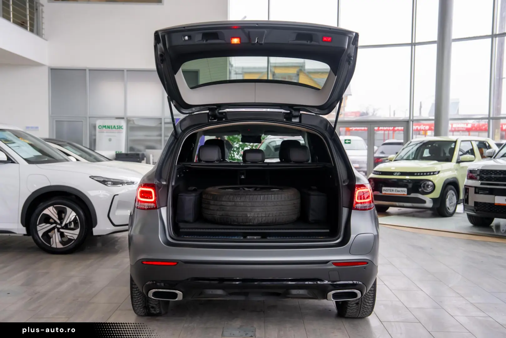 Mercedes-Benz GLC 300 e 4MATIC 9G-TRONIC  Business