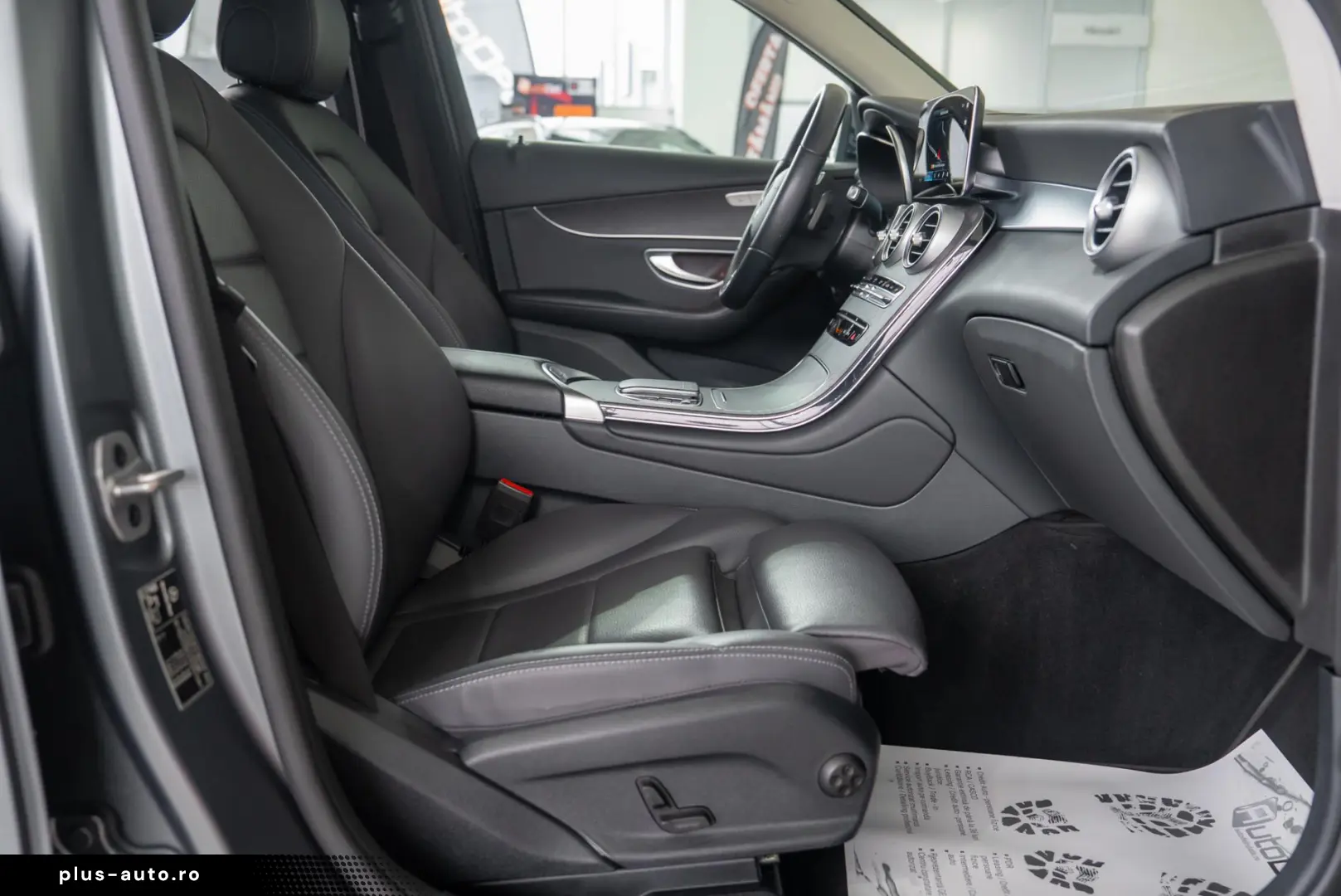 Mercedes-Benz GLC 300 e 4MATIC 9G-TRONIC  Business