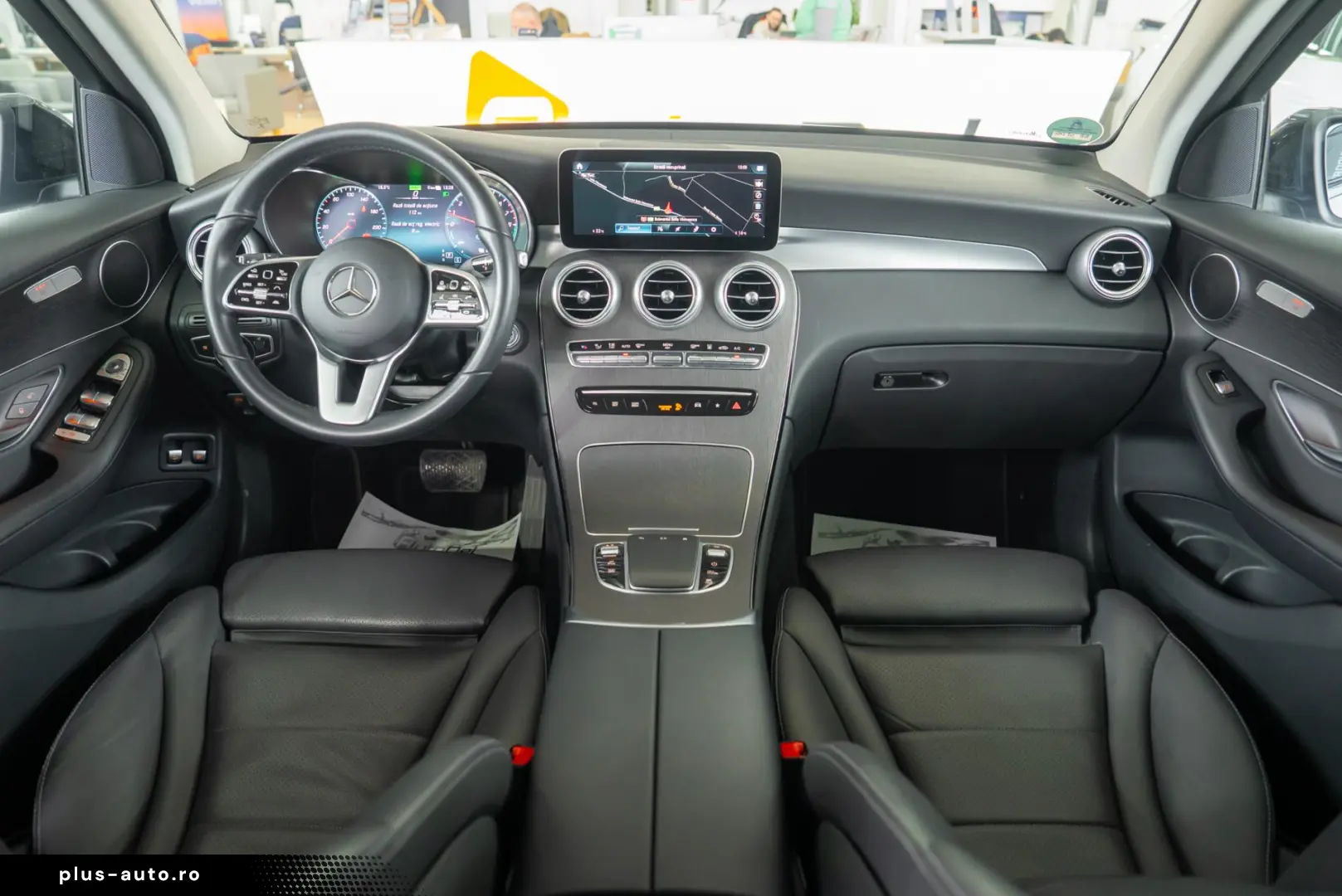 Mercedes-Benz GLC 300 e 4MATIC 9G-TRONIC  Business