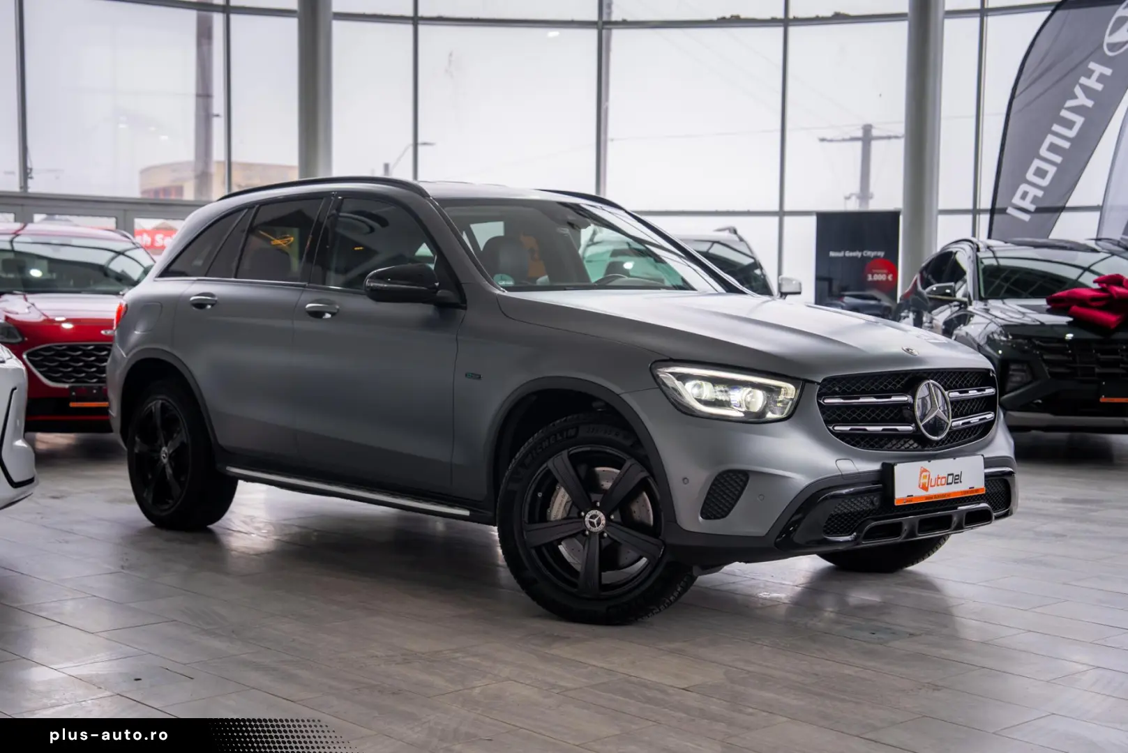 Mercedes-Benz GLC 300 e 4MATIC 9G-TRONIC  Business