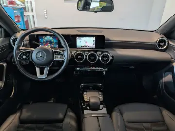 MERCEDES-BENZ A220d Limousine Progressive Aut. LED K&hellip;
